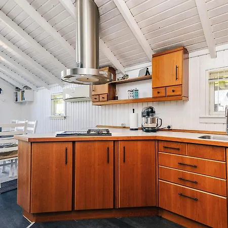 別荘 6 Person In Vaeggerlose-by Traum Bøtø By